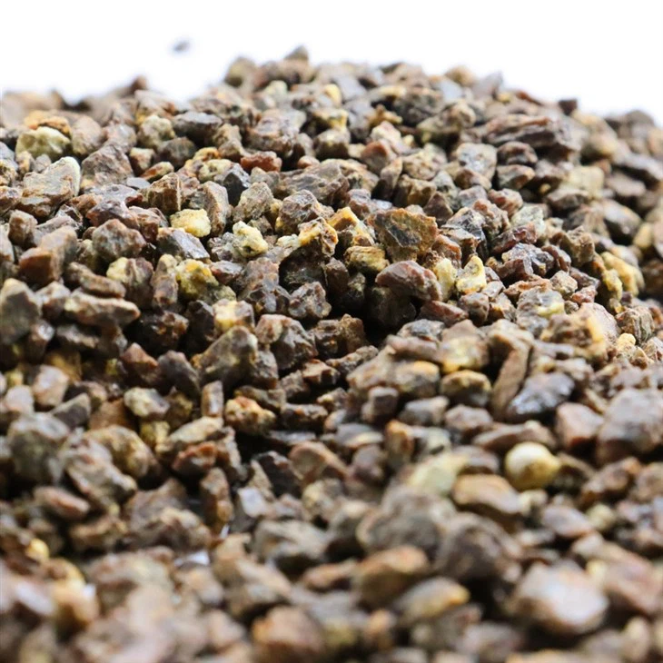 2.4-4.8mm alluvial garnet